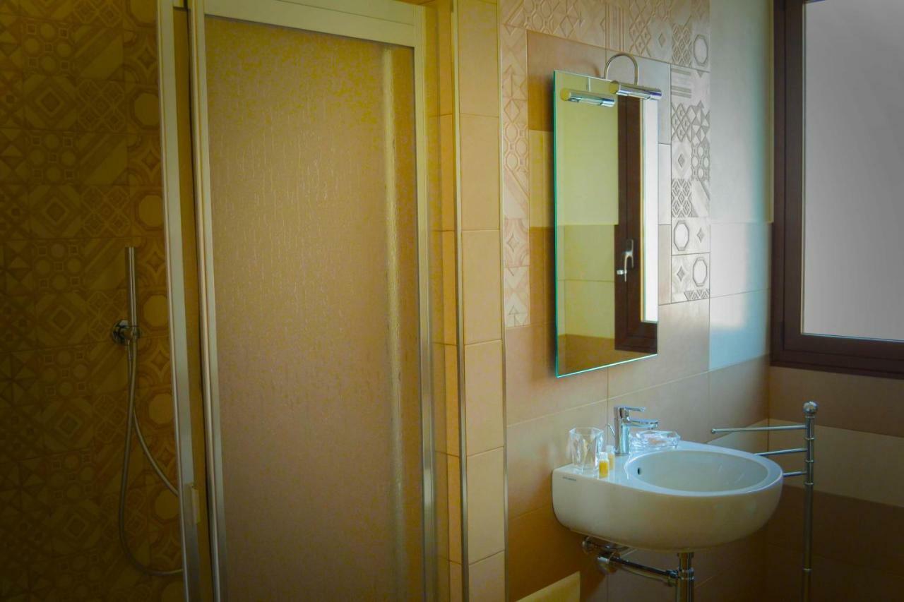 B&B Castiglione Кустоначи Екстериор снимка