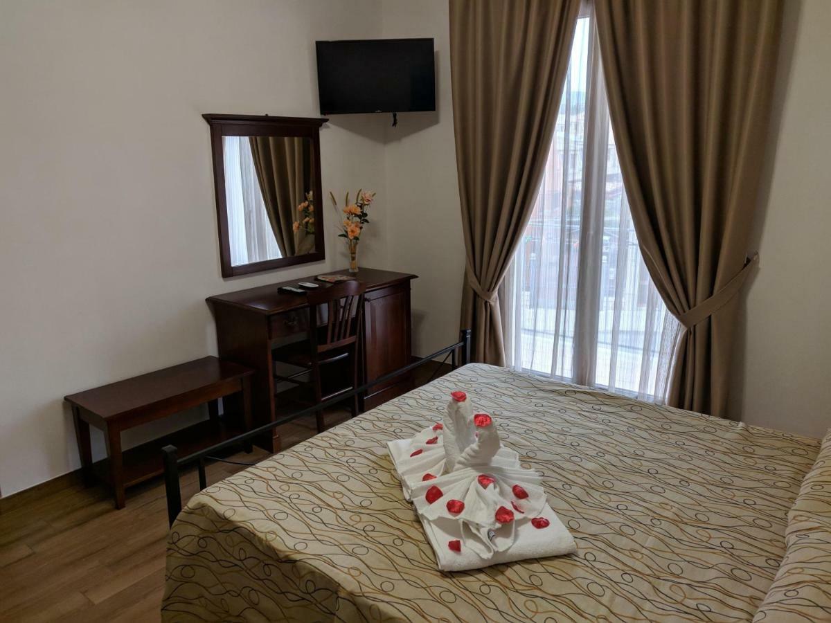 B&B Castiglione Кустоначи Екстериор снимка
